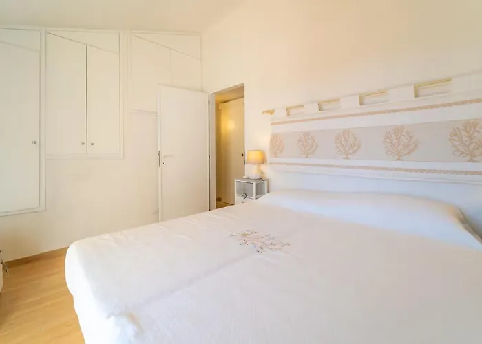 Дом отдыха Su Portiolu Порто-Оттиолу